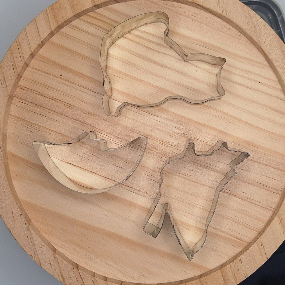 Vintage Witch Moon Cat Metal Cookie Cutters Set